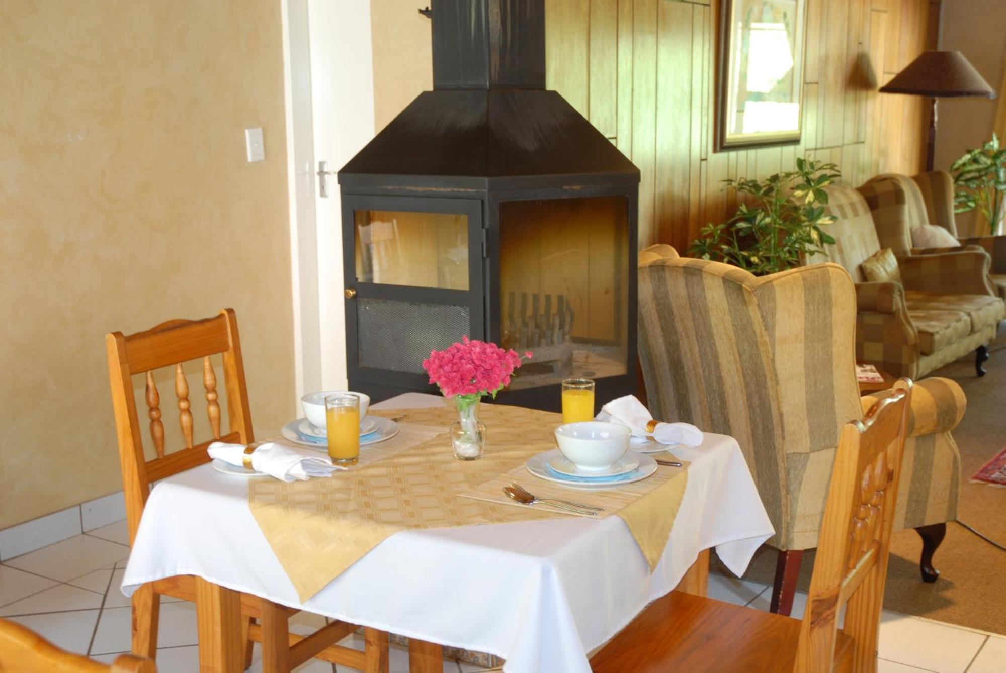 Purple Olive Guest House Pretoria-Noord Dış mekan fotoğraf