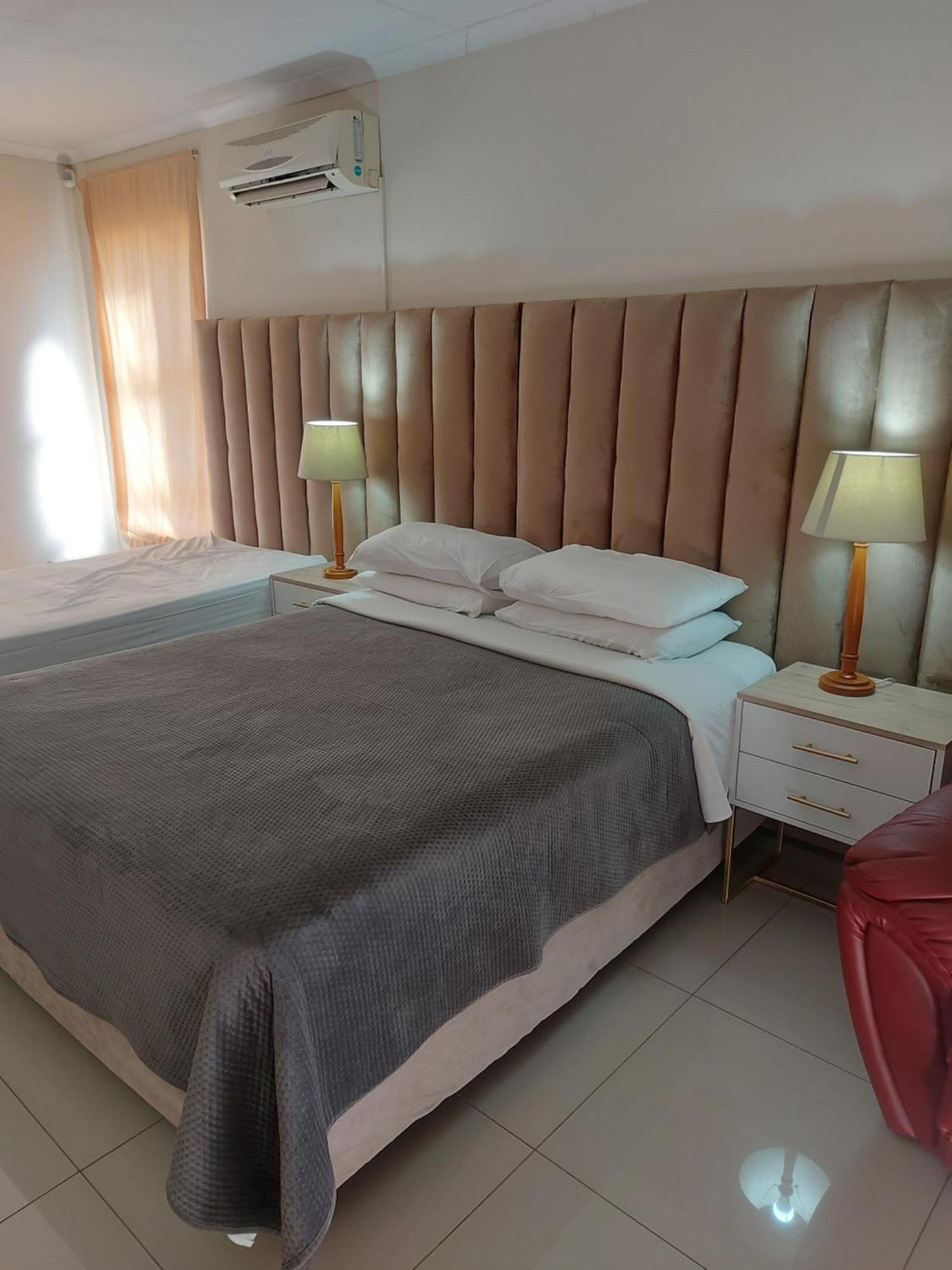 Purple Olive Guest House Pretoria-Noord Dış mekan fotoğraf